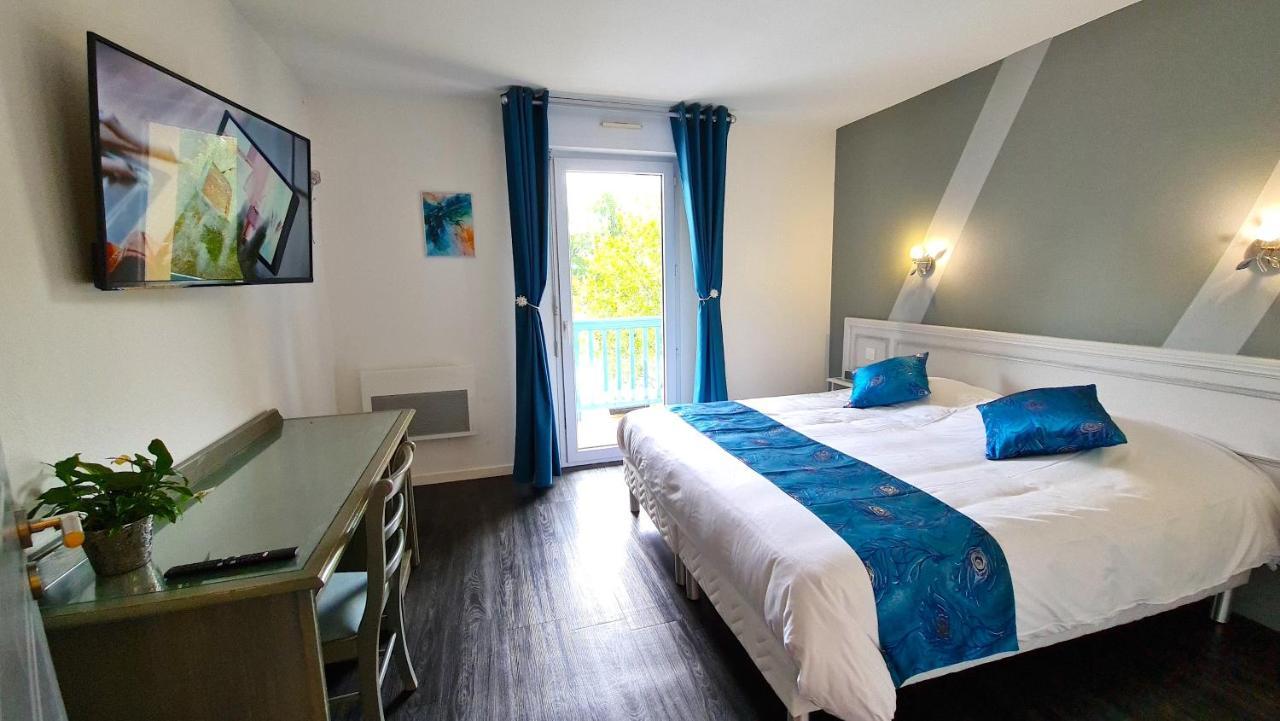 Fasthotel Oloron Hostellerie Du Paon Blanc Lurbe-Saint-Christau ภายนอก รูปภาพ