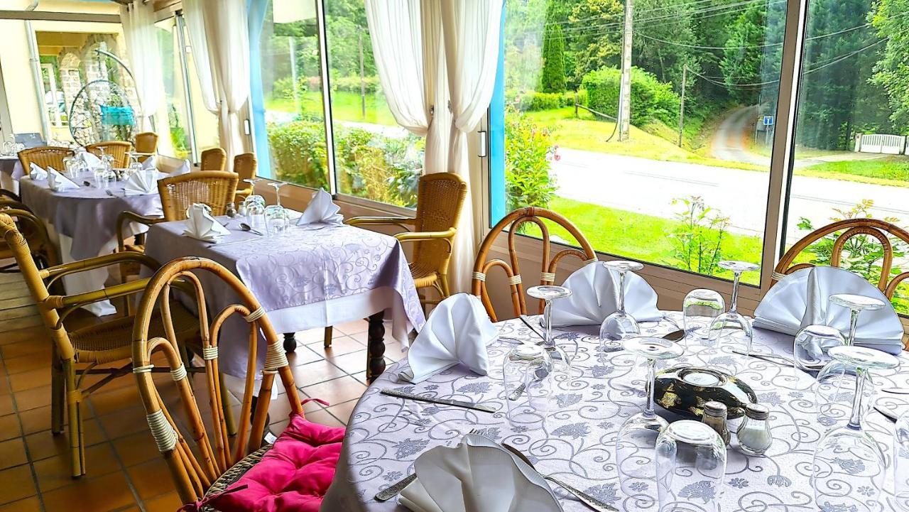Fasthotel Oloron Hostellerie Du Paon Blanc Lurbe-Saint-Christau ภายนอก รูปภาพ