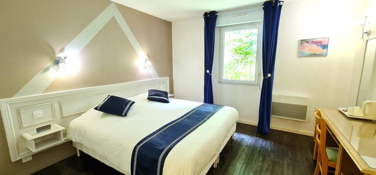 Fasthotel Oloron Hostellerie Du Paon Blanc Lurbe-Saint-Christau ภายนอก รูปภาพ