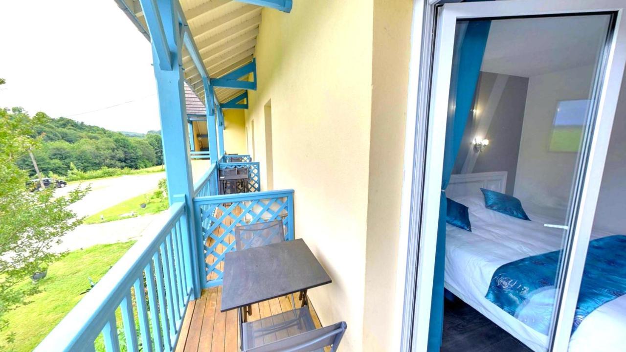 Fasthotel Oloron Hostellerie Du Paon Blanc Lurbe-Saint-Christau ภายนอก รูปภาพ
